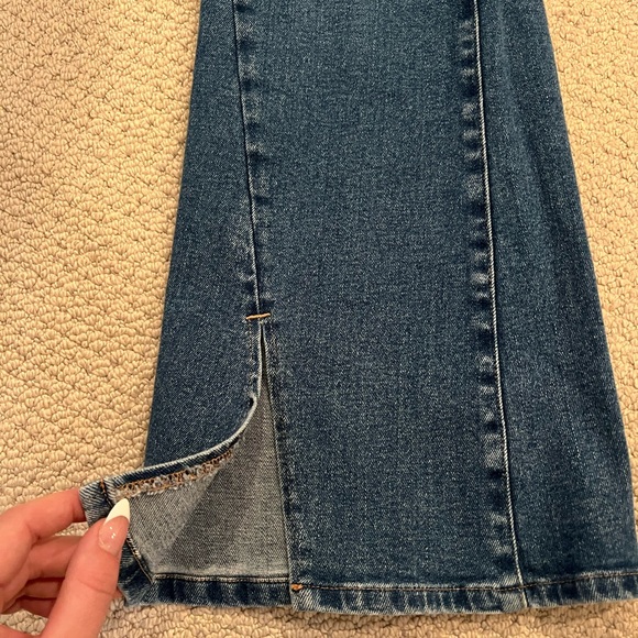 Stretchy Fit and flare Good Americans,  worn once, high waist - Picture 2 of 6